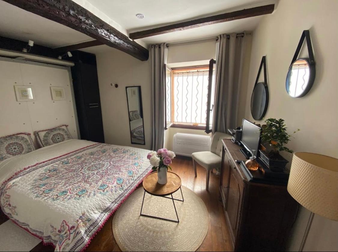 Studio Au Coeur Du Vieil Αντίμπ Εξωτερικό φωτογραφία